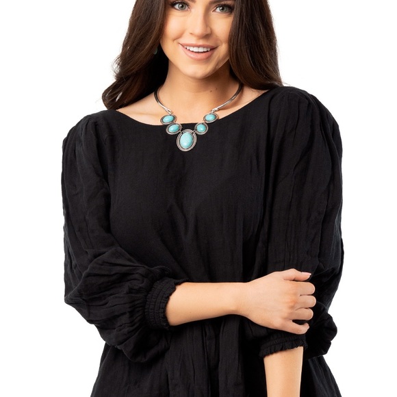 Beautiful silver & turquoise necklace/earring set. - Picture 4 of 6